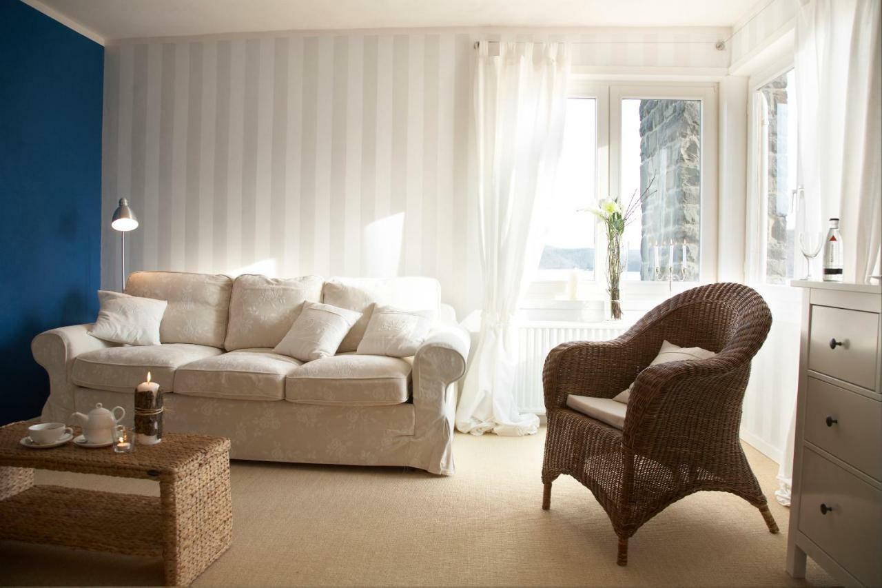 Strandhaus Edersee Nr 12 - Kaminzimmer, Seeblick, Badestrand, Seeterrasse Waldeck  Exteriör bild